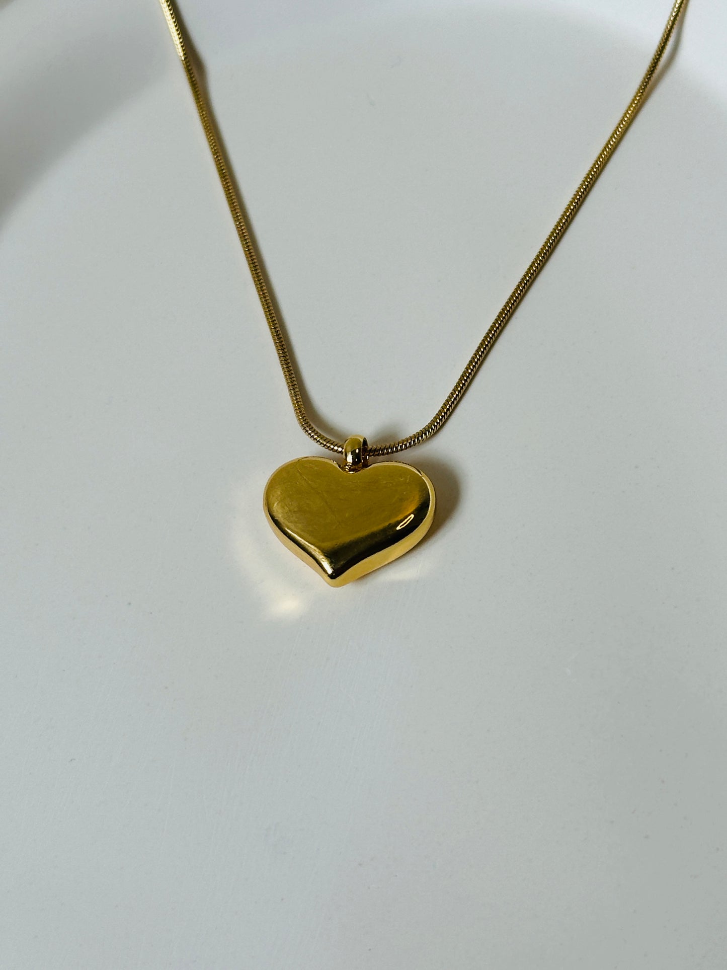 FOREVER HEART NECKLACE