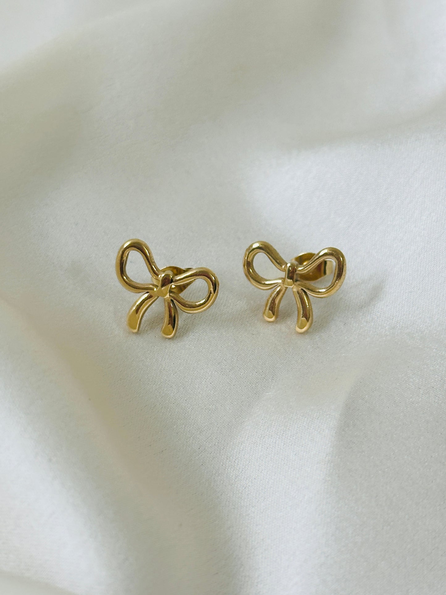 Bow Earrings