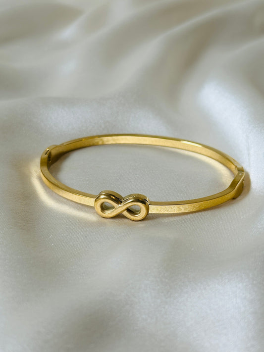 ASTRA INFINITY BRACELET