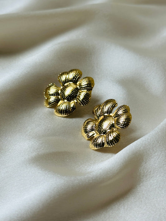 GOLDEN BLOOM EARRINGS